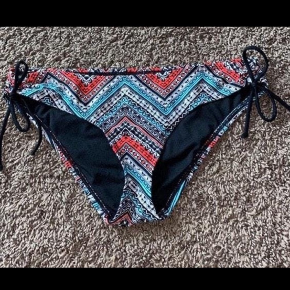 Bikini bottoms